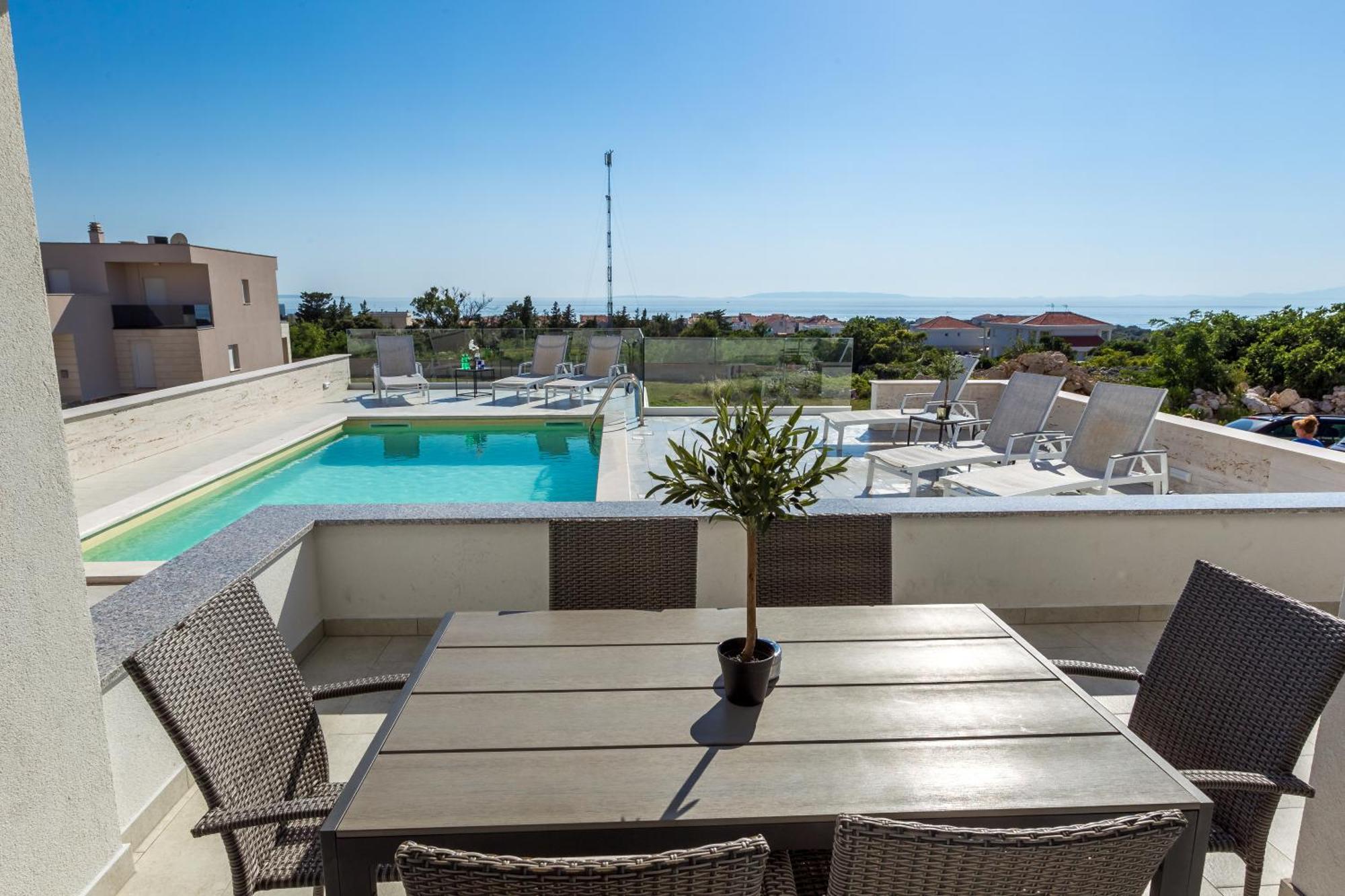 Pool Apartments Villa Dalia ノヴァリャ エクステリア 写真